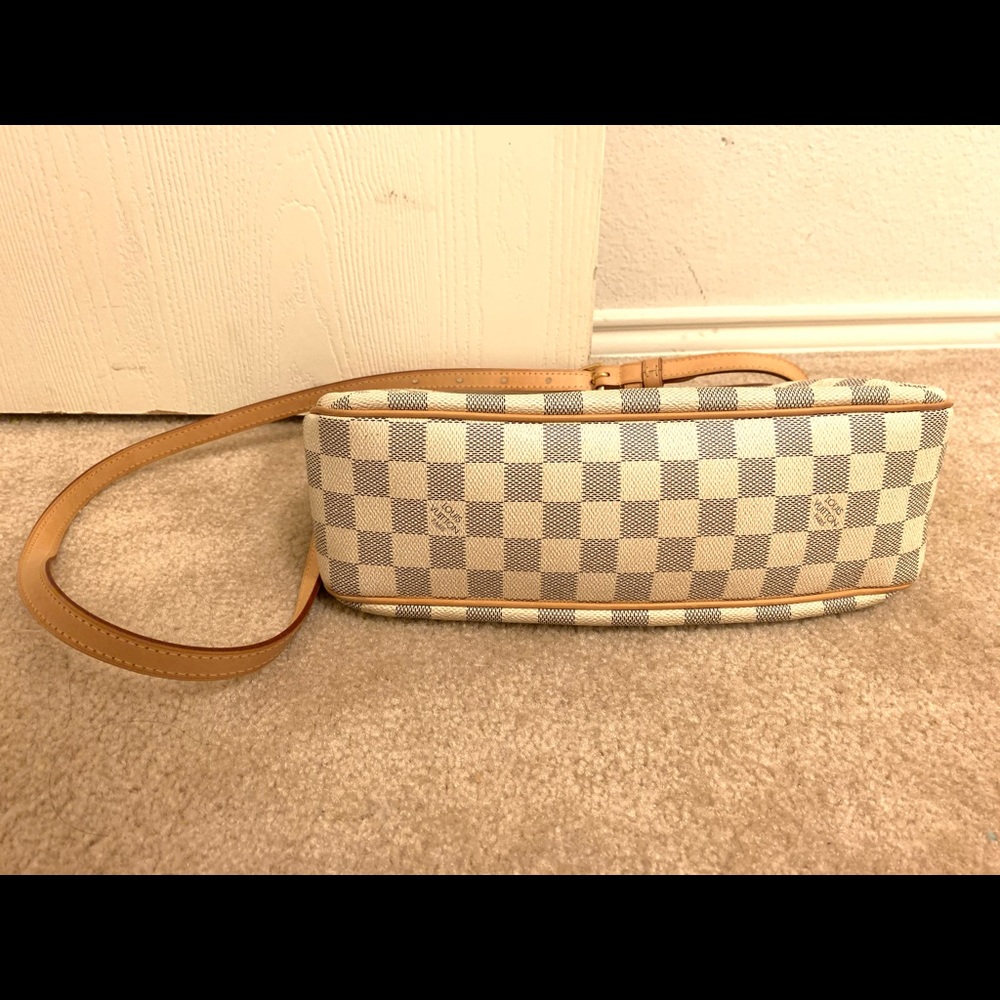 Louis Vuitton Siracusa PM Damier Azur - Picture 6 of 8